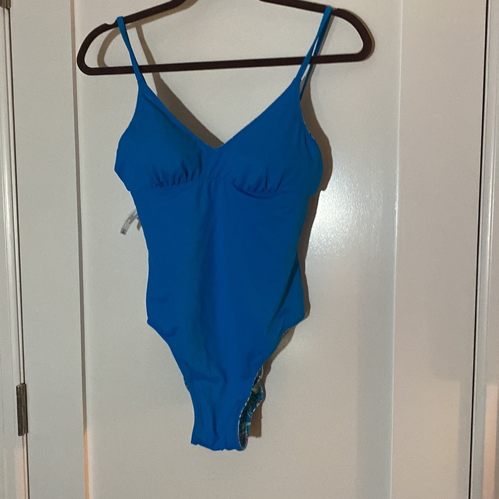 Vera Bradley women’s one piece swimsuit. Size M 8-10. Reversible! - Picture 6 of 8